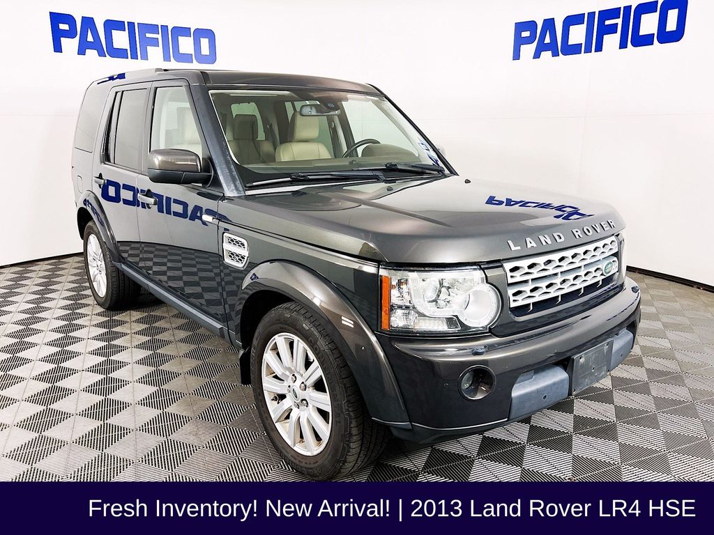 2013 Land Rover LR4 Base