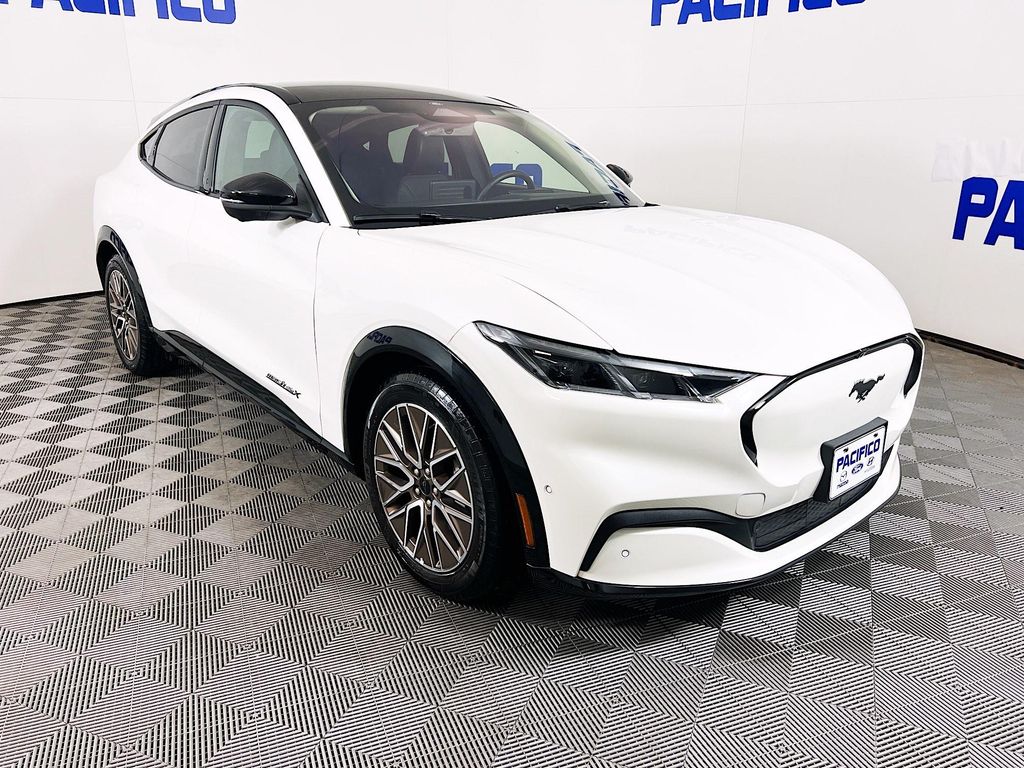 2024 Ford Mustang Mach-E