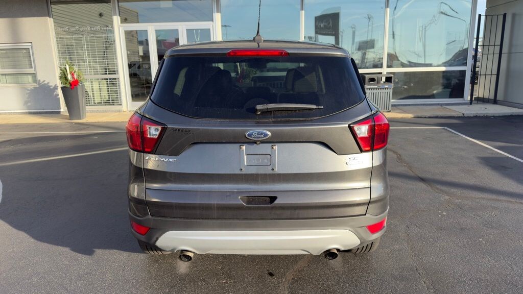 Used 2019 Ford Escape SE SUV