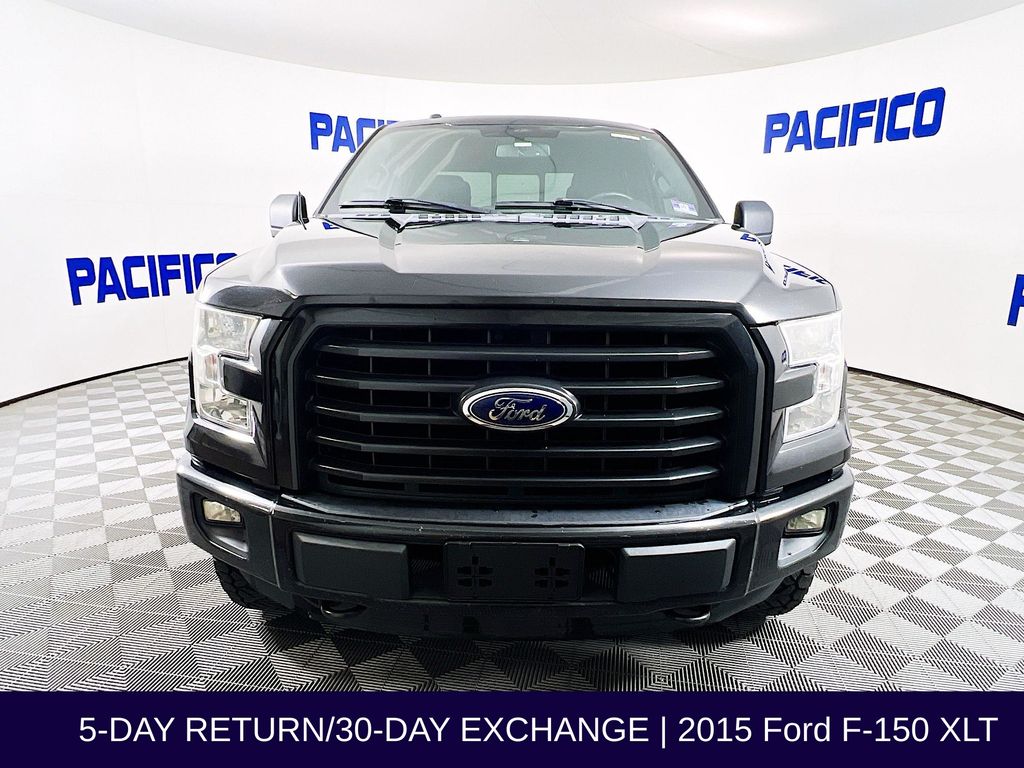 2015 Ford F-150 XLT photo 2