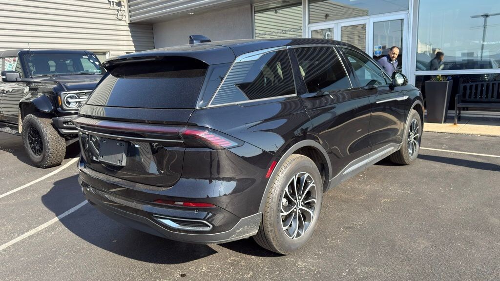 Used 2025 Lincoln Nautilus Premiere SUV