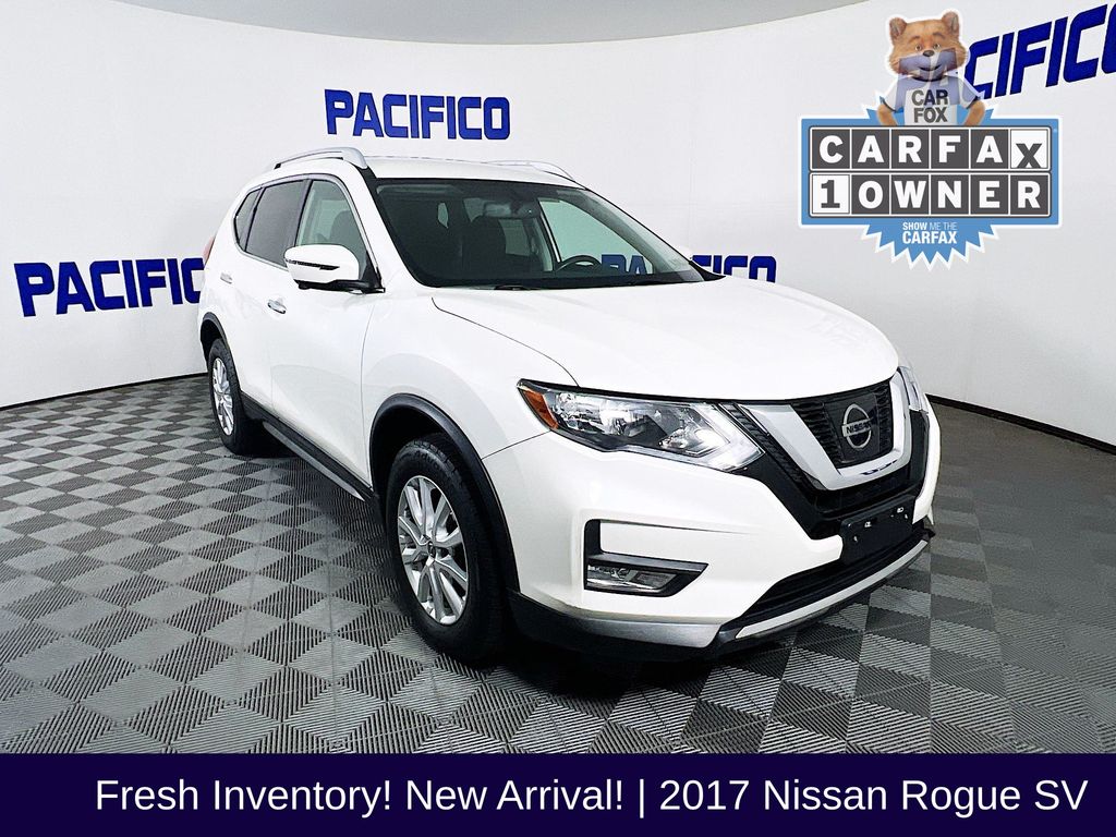 2017 Nissan Rogue SV