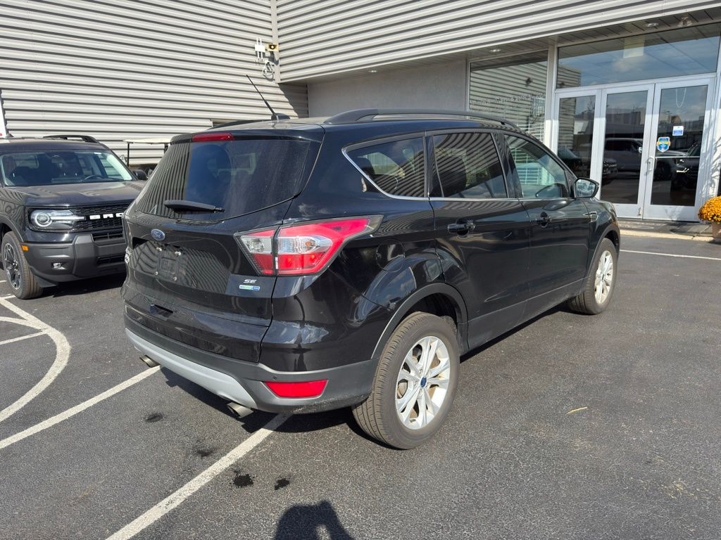 Used 2017 Ford Escape SE SUV