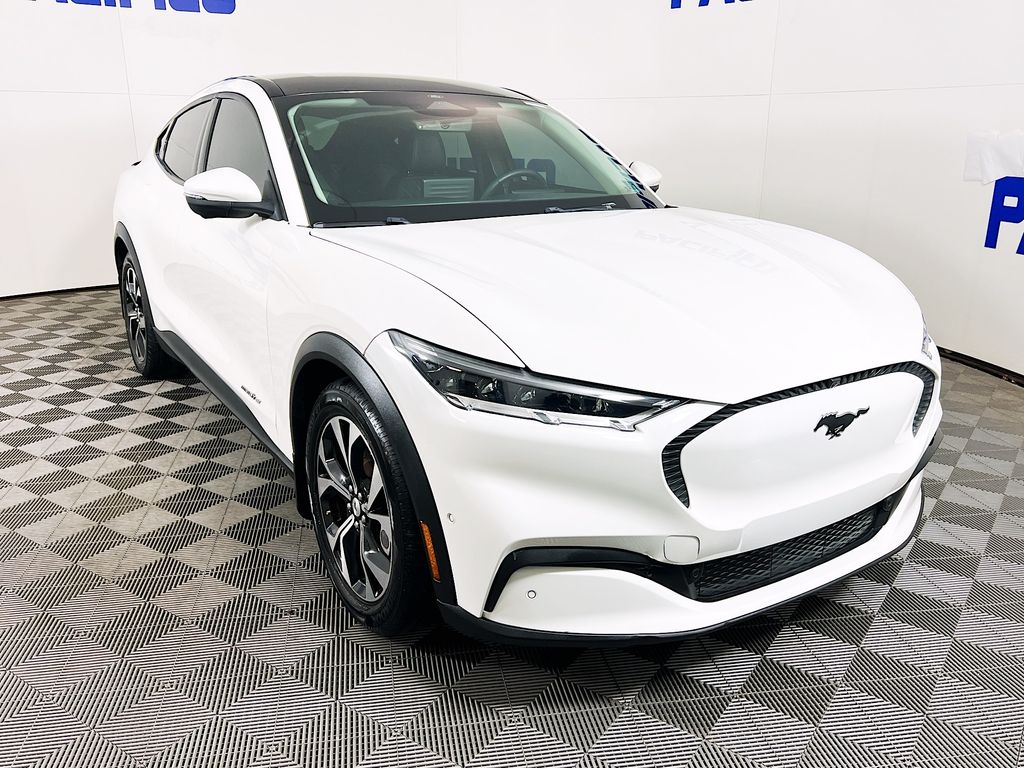2022 Ford Mustang Mach-E Select RWD's photo