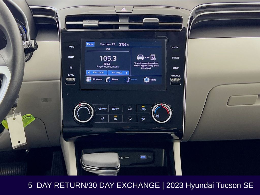 2023 Hyundai Tucson SE - Photo 17