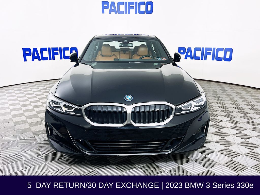 2023 Bmw 330e photo 3