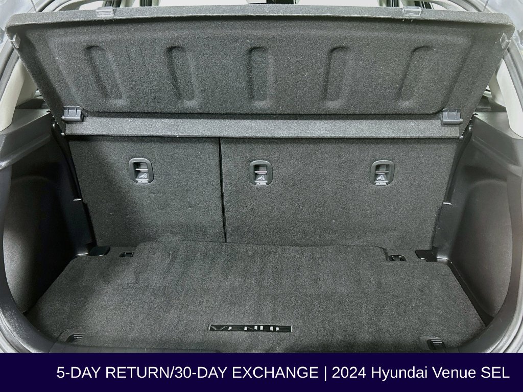 2024 Hyundai Venue SEL - Photo 29