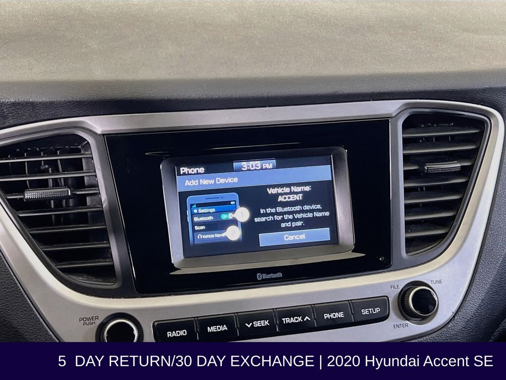 2020 Hyundai Accent SE - Photo 18