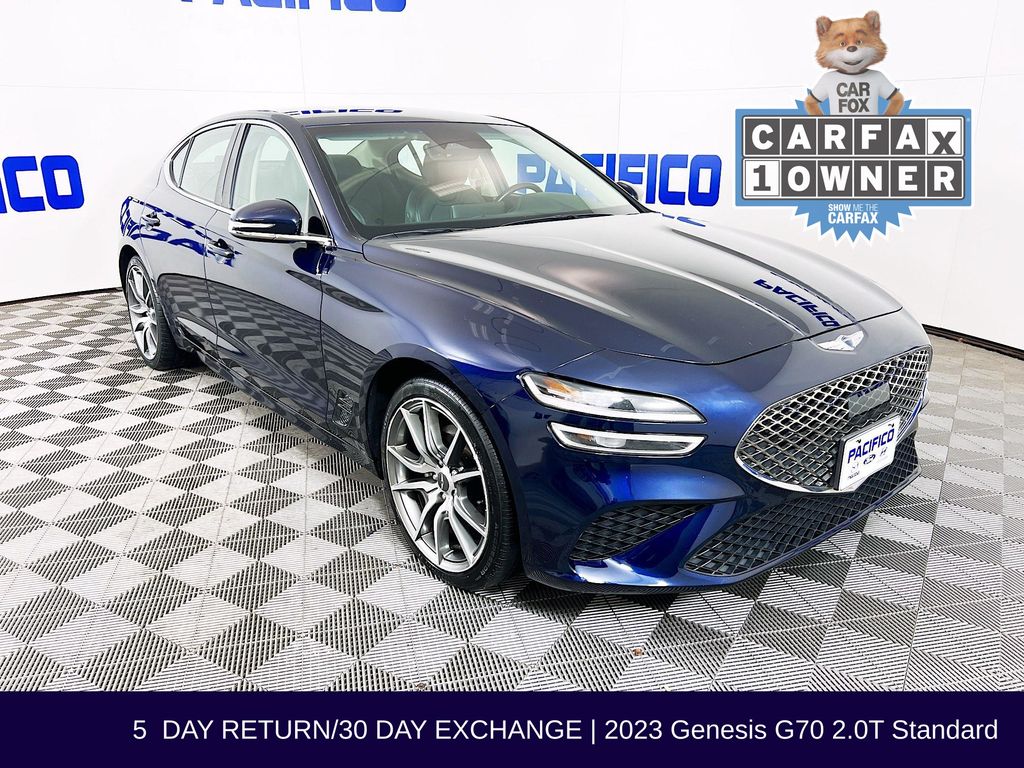 2023 GENESIS G70 Standard's photo