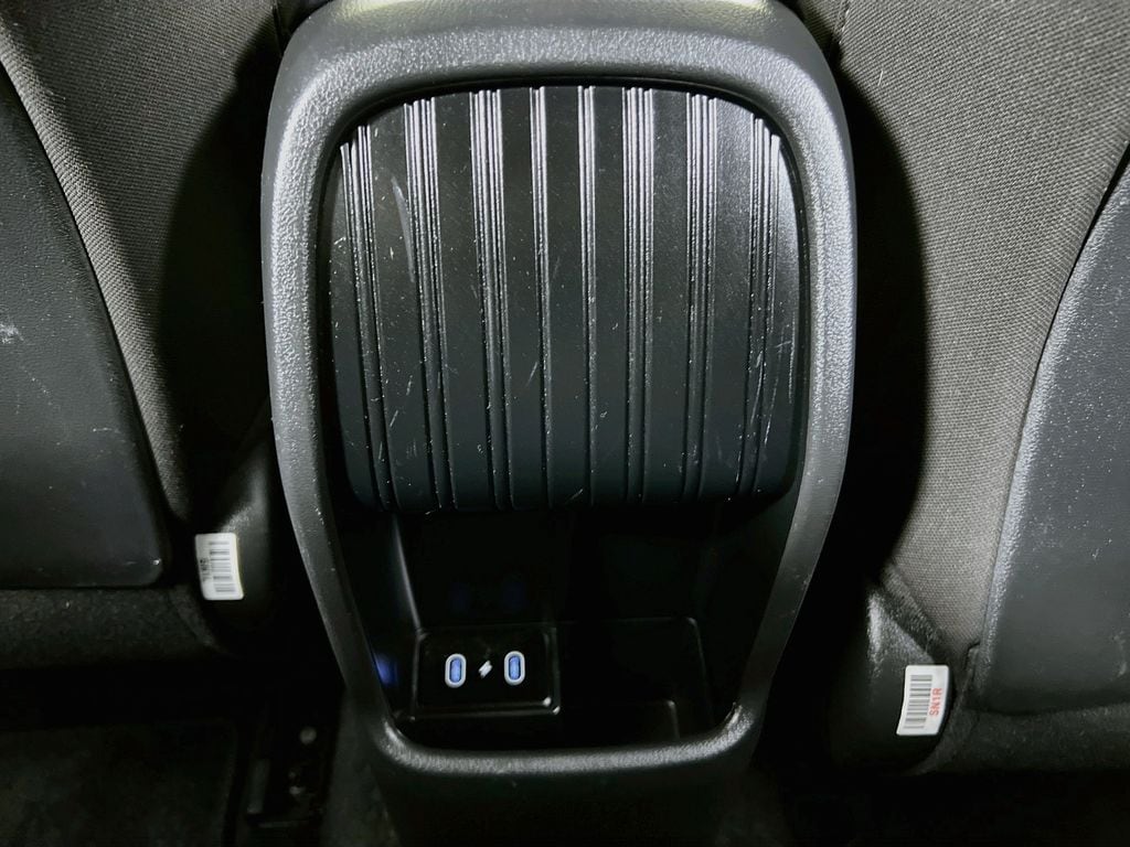2024 Hyundai Kona SE - Photo 31