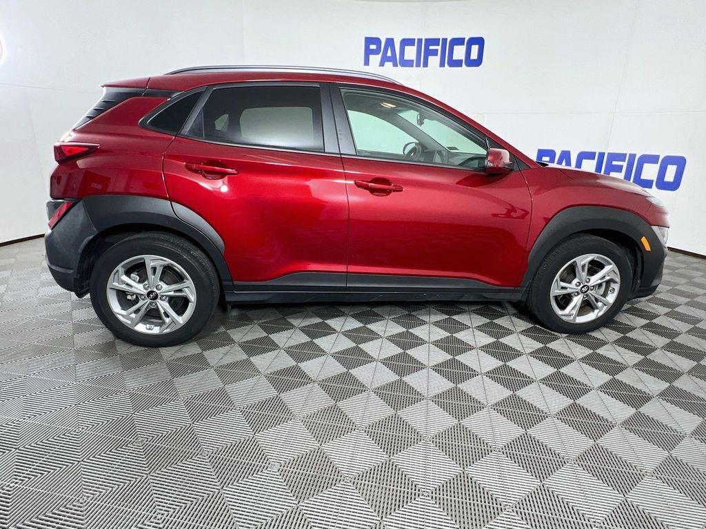 2023 Hyundai Kona SEL - Photo 8