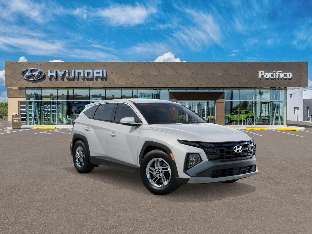 2026 Hyundai Tucson SE photo 2