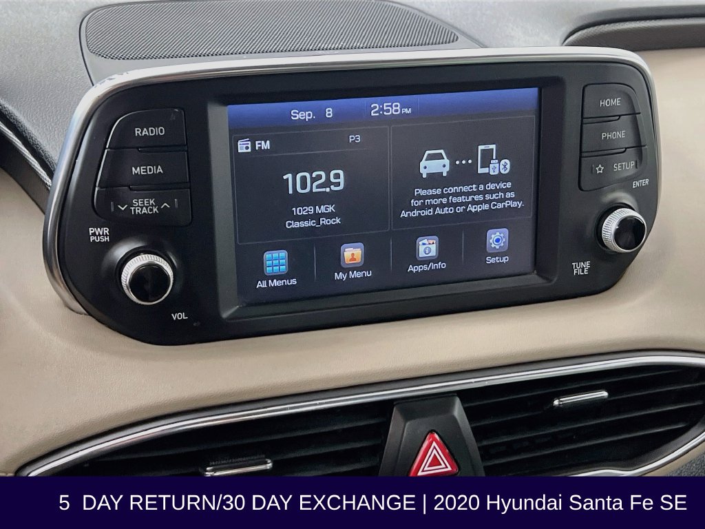 2020 Hyundai Santa Fe SE - Photo 17