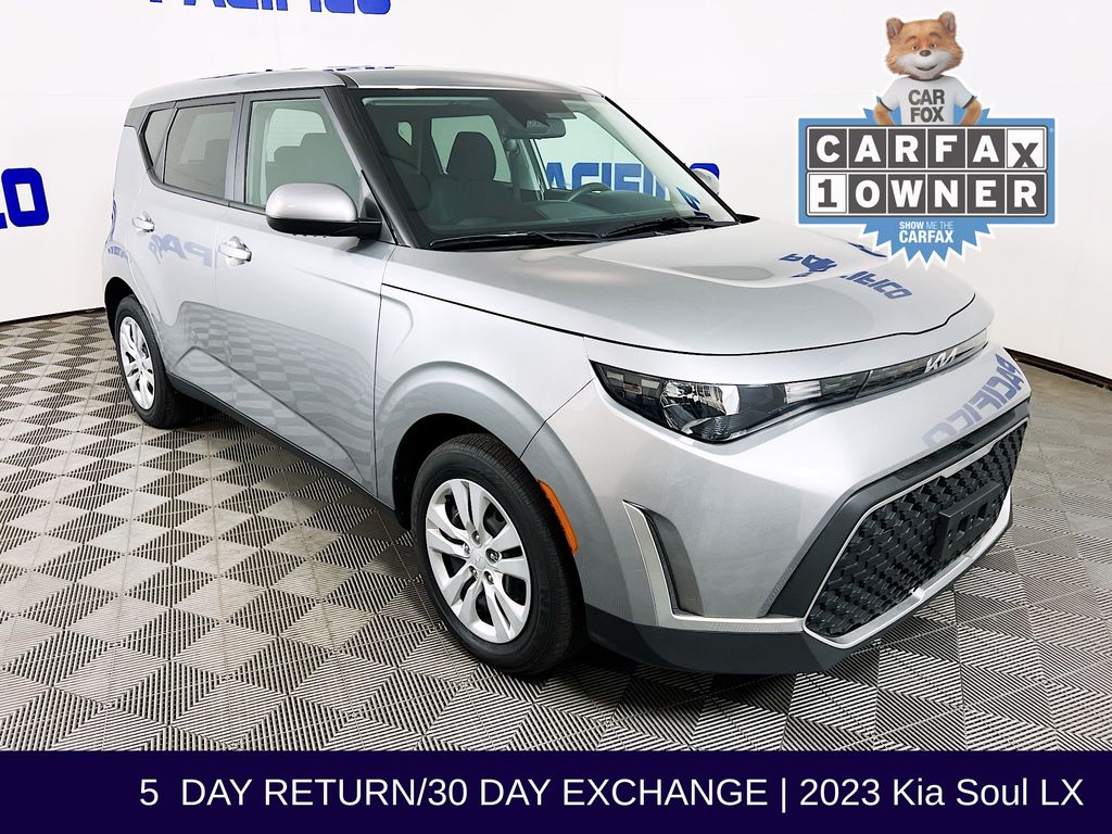 2023 Kia Soul 2.0L LX IVT's photo
