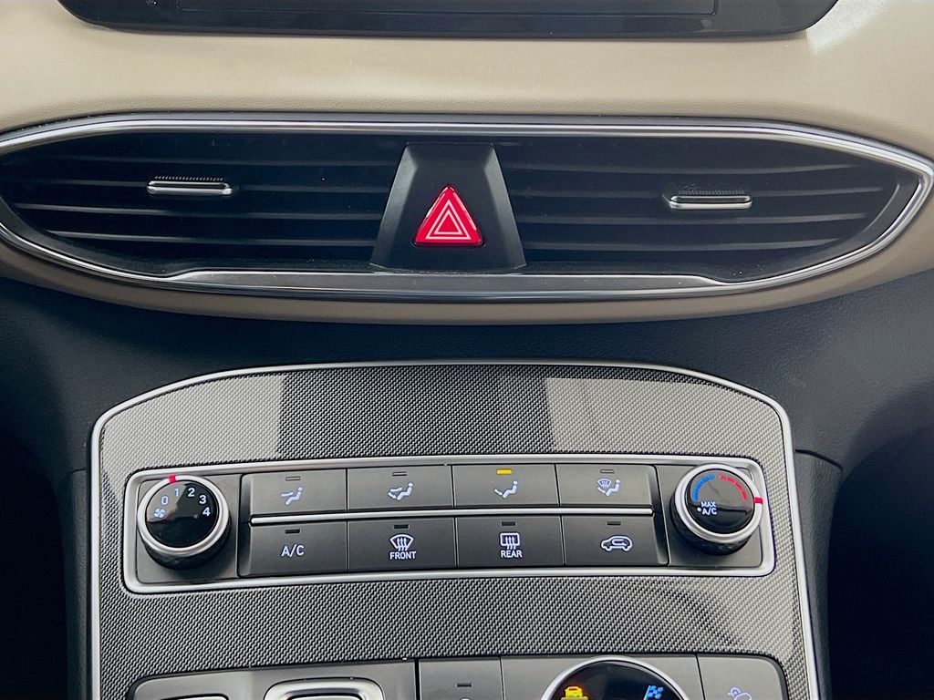 2023 Hyundai Santa Fe SE - Photo 17