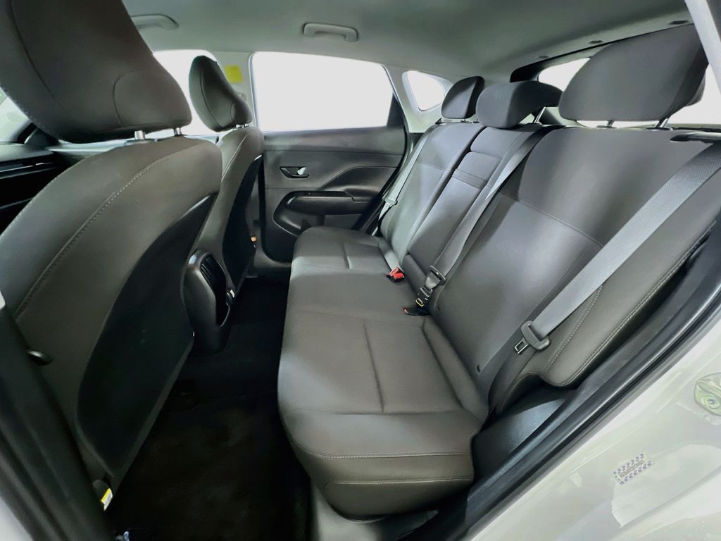 2024 Hyundai Kona SE - Photo 21