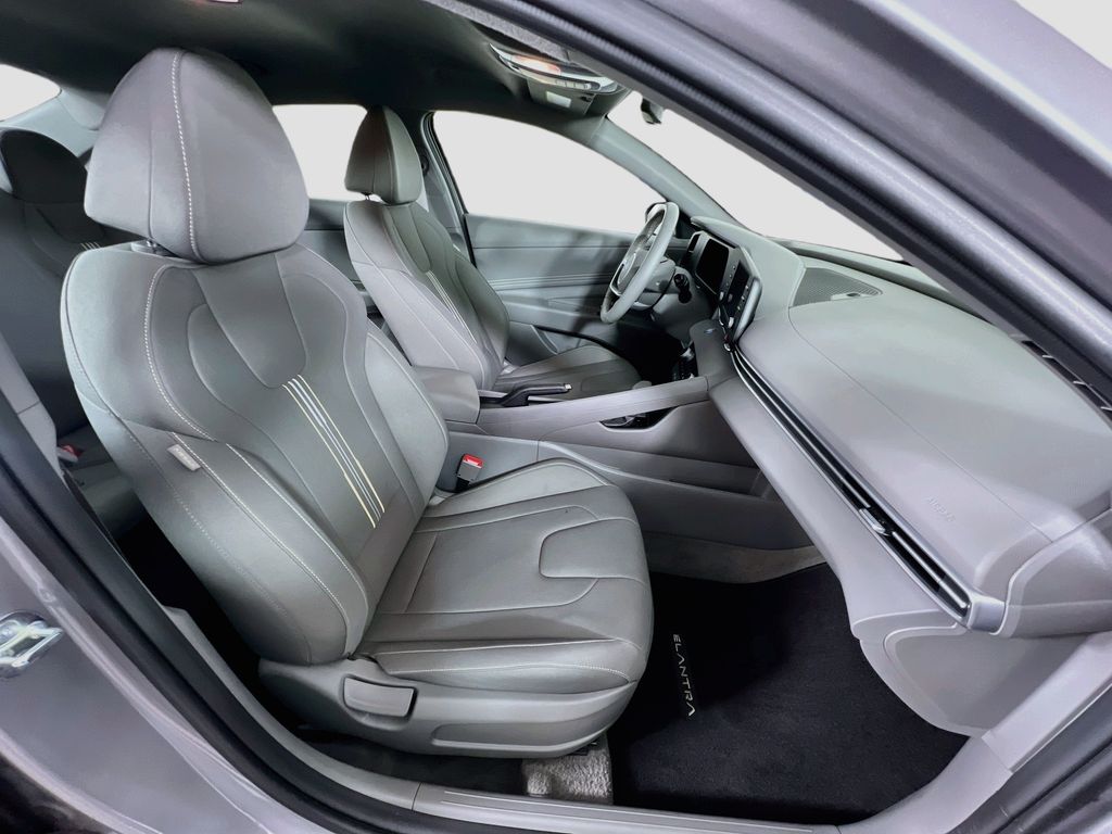 2026 Hyundai Elantra SEL Sport - Photo 26