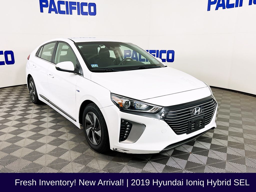 2019 Hyundai Ioniq SEL