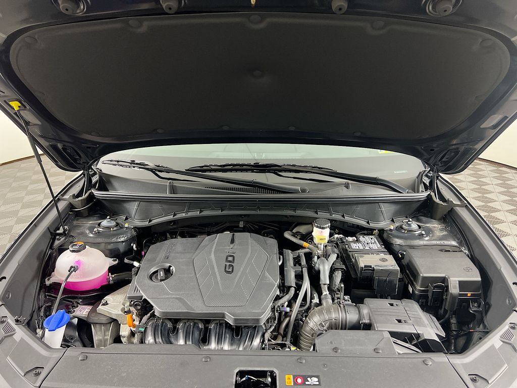 2025 Hyundai Tucson SE - Photo 28
