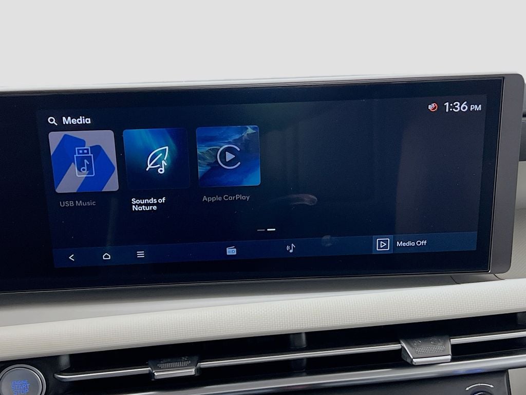 2025 Hyundai Tucson SE - Photo 15