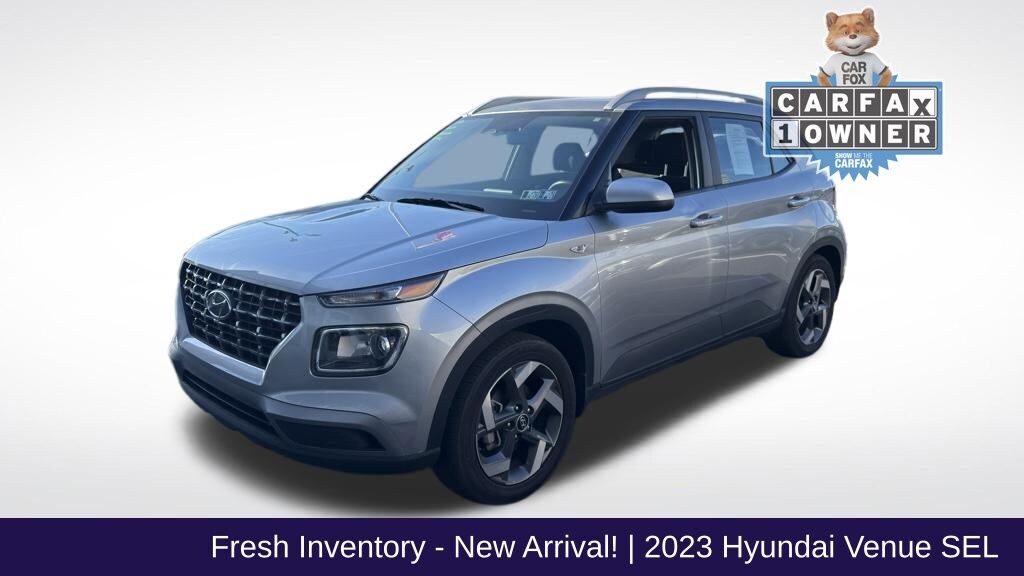 Used 2023 Hyundai Venue SEL SUV