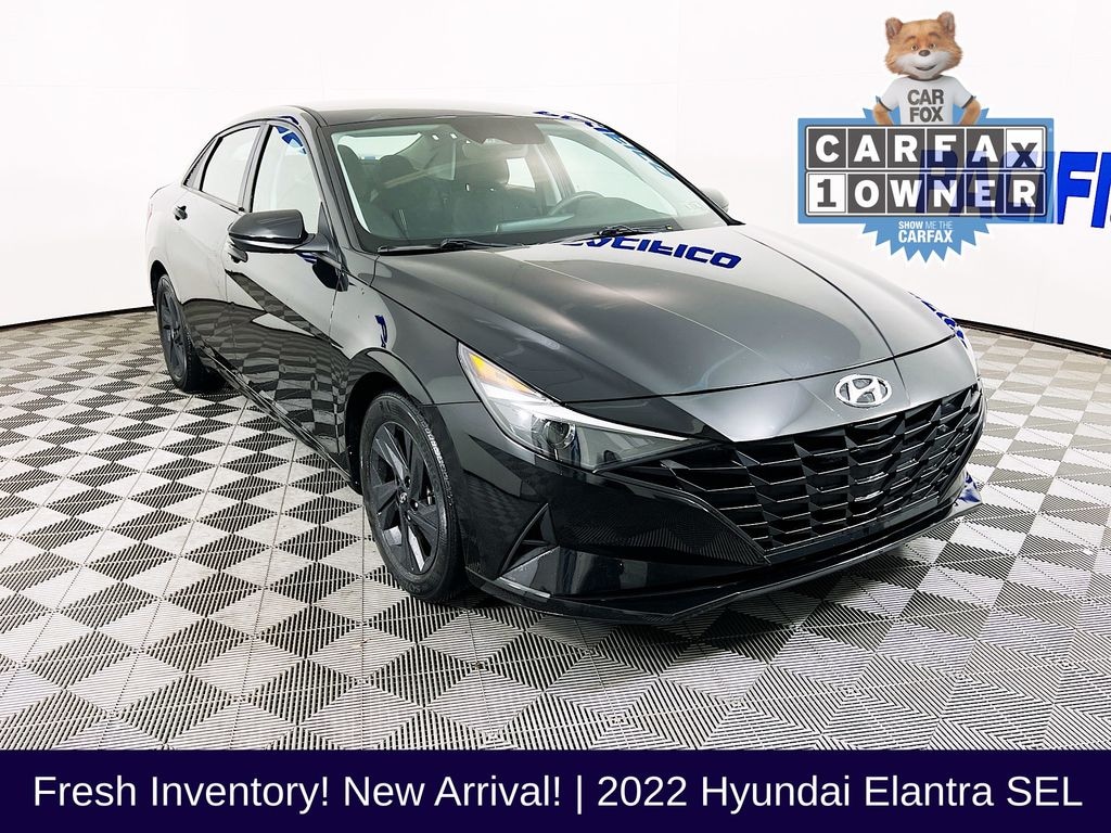 Used 2022 Hyundai Elantra SEL Sedan