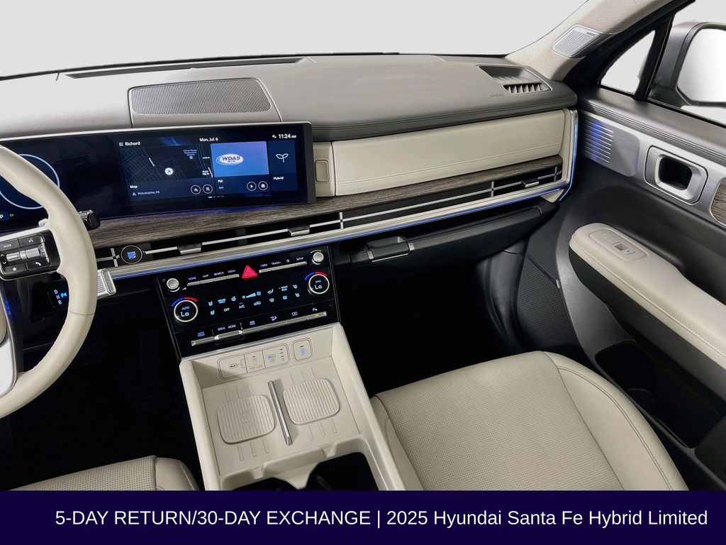 2025 Hyundai Santa Fe Limited - Photo 30