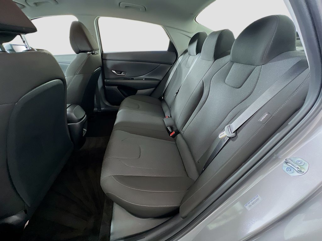 2026 Hyundai Elantra SE - Photo 21