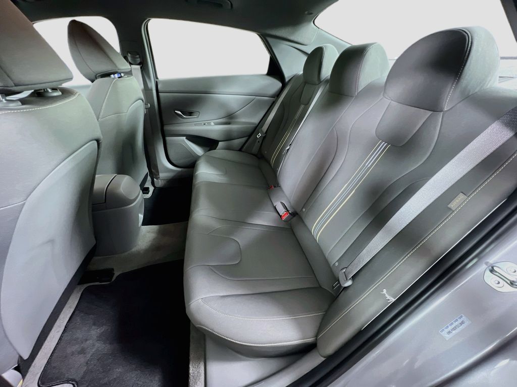 2026 Hyundai Elantra SEL Sport - Photo 21