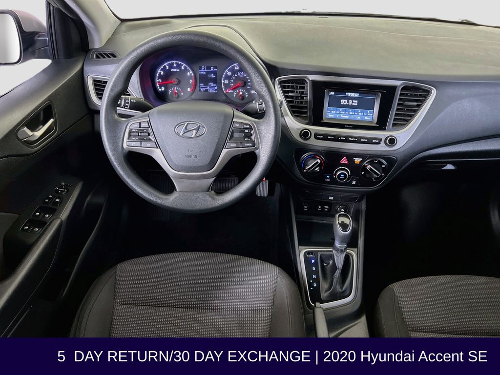 2020 Hyundai Accent SE - Photo 25