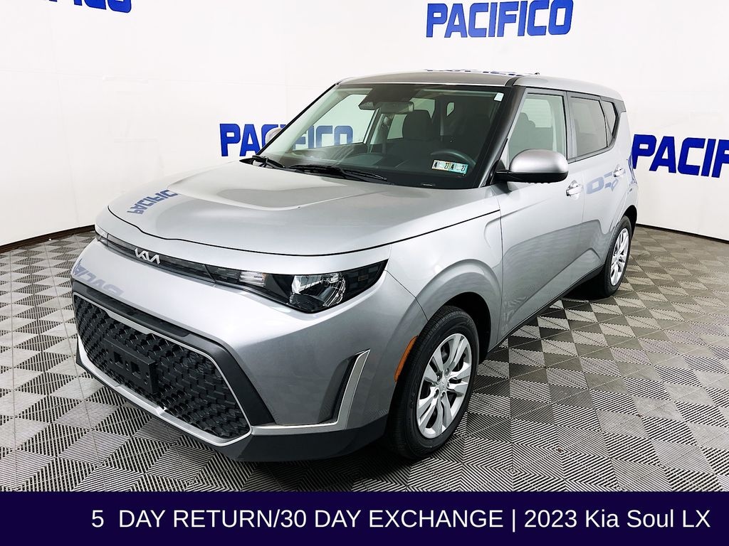 Used 2023 Kia Soul LX Hatchback