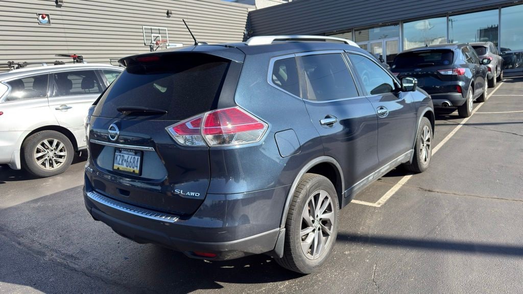 Used 2016 Nissan Rogue SL SUV