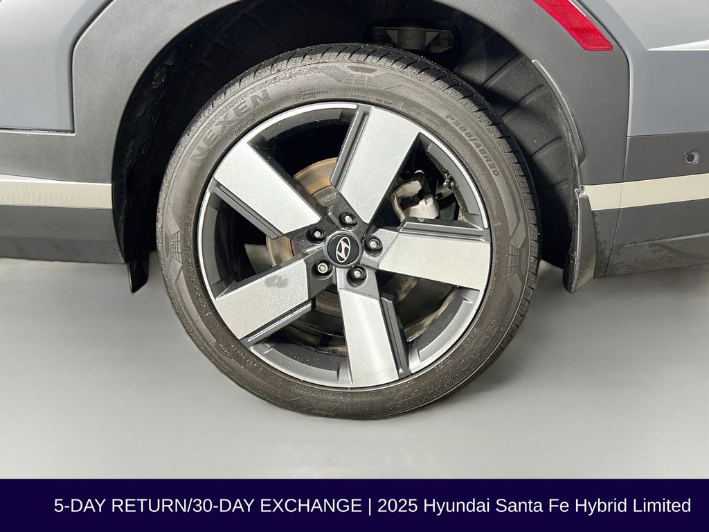 2025 Hyundai Santa Fe Limited - Photo 38