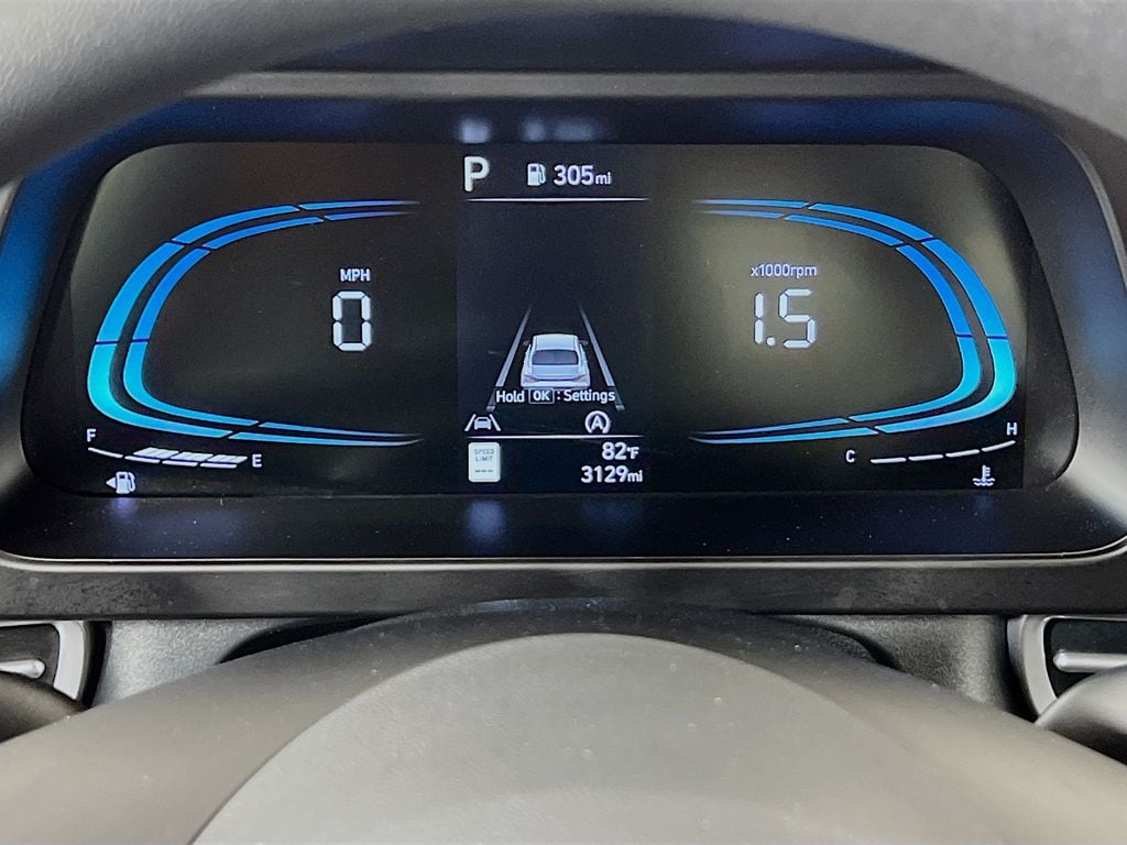 2026 Hyundai Elantra SE - Photo 13
