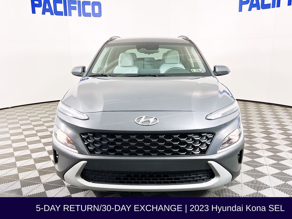 2023 Hyundai Kona SEL photo 2