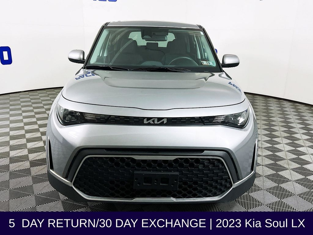 Used 2023 Kia Soul LX Hatchback