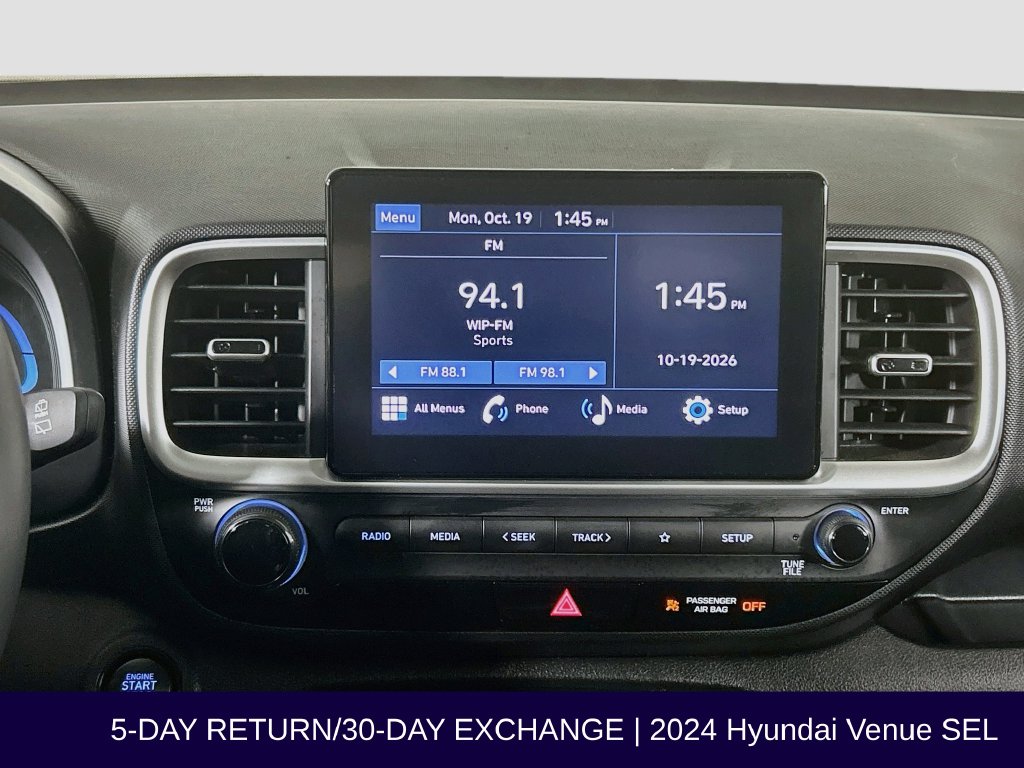 2024 Hyundai Venue SEL - Photo 18