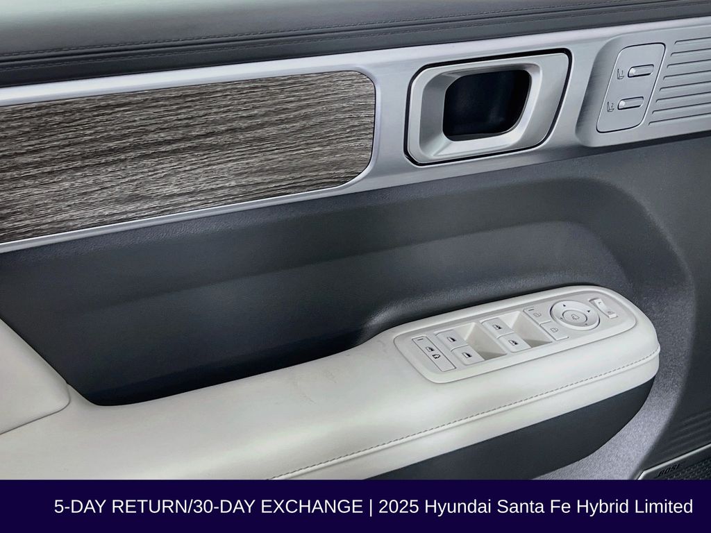 2025 Hyundai Santa Fe Limited - Photo 24