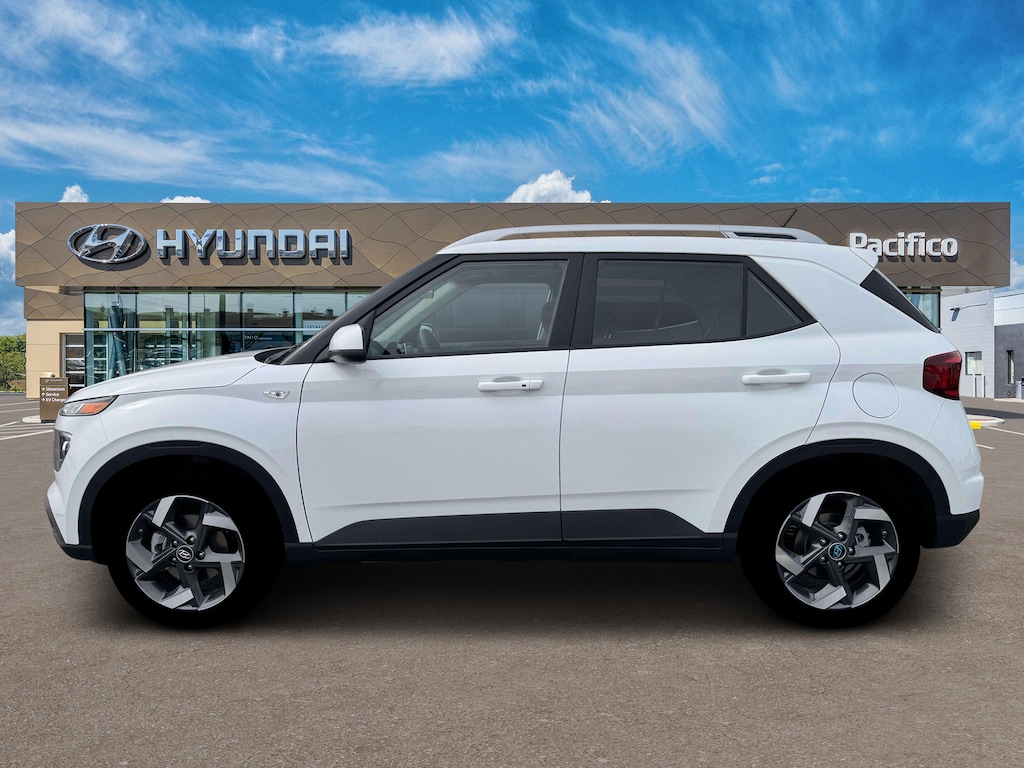 New 2026 Hyundai Venue SEL SUV