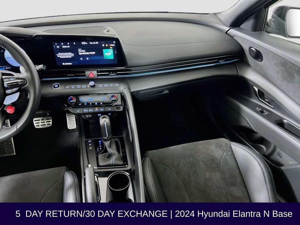 2024 Hyundai Elantra N - Photo 31
