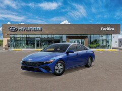 2025 Hyundai Elantra SE Sedan