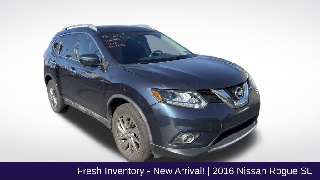 Used 2016 Nissan Rogue SL SUV
