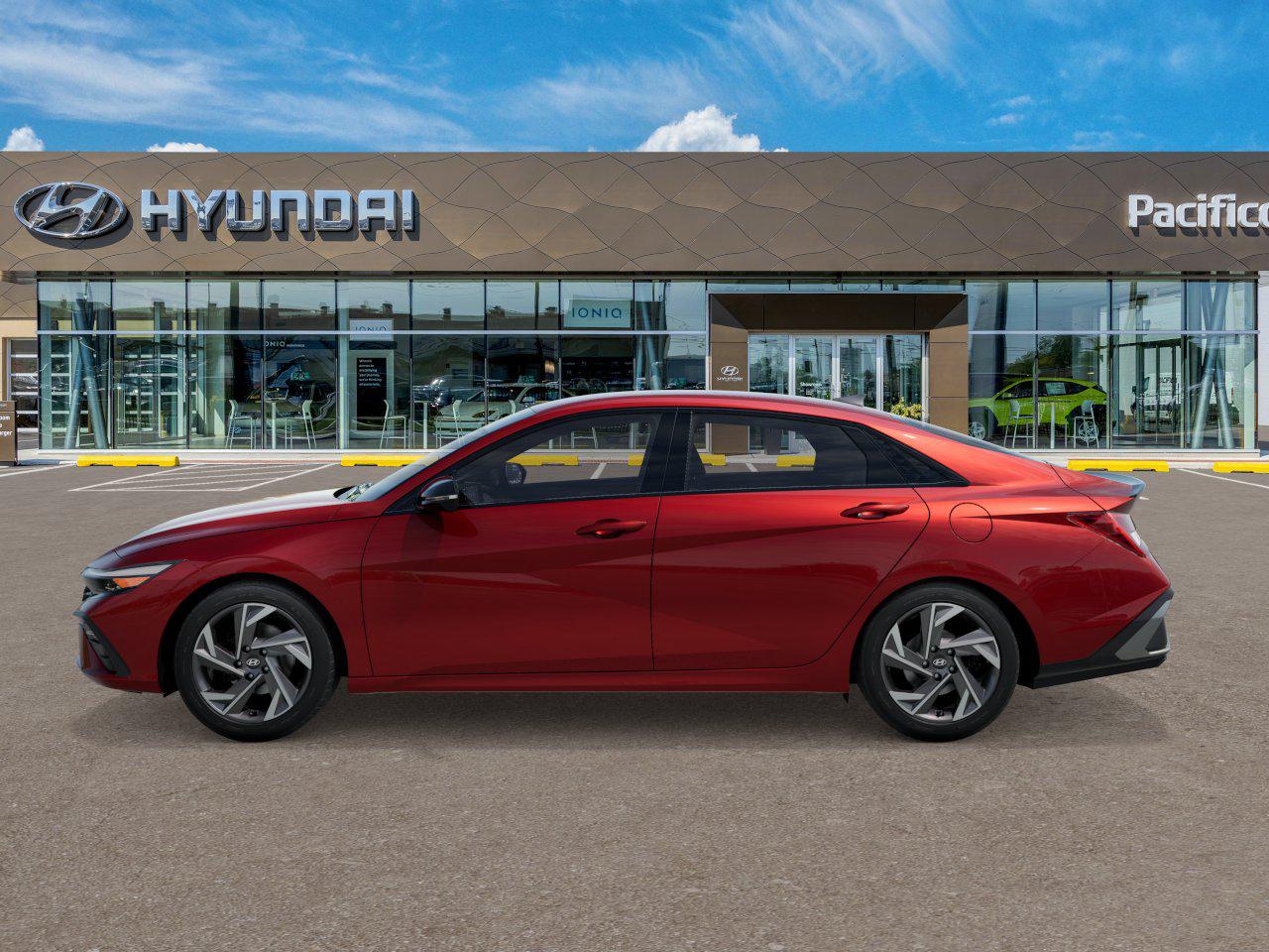 2025 Hyundai Elantra SEL Sport photo 2