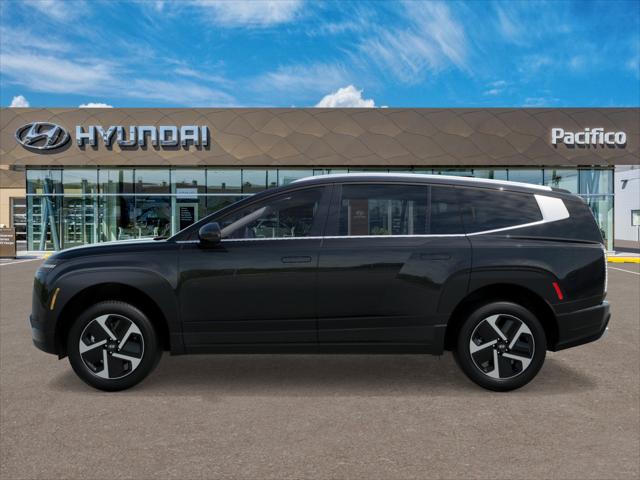 2026 Hyundai Ioniq SE photo 3