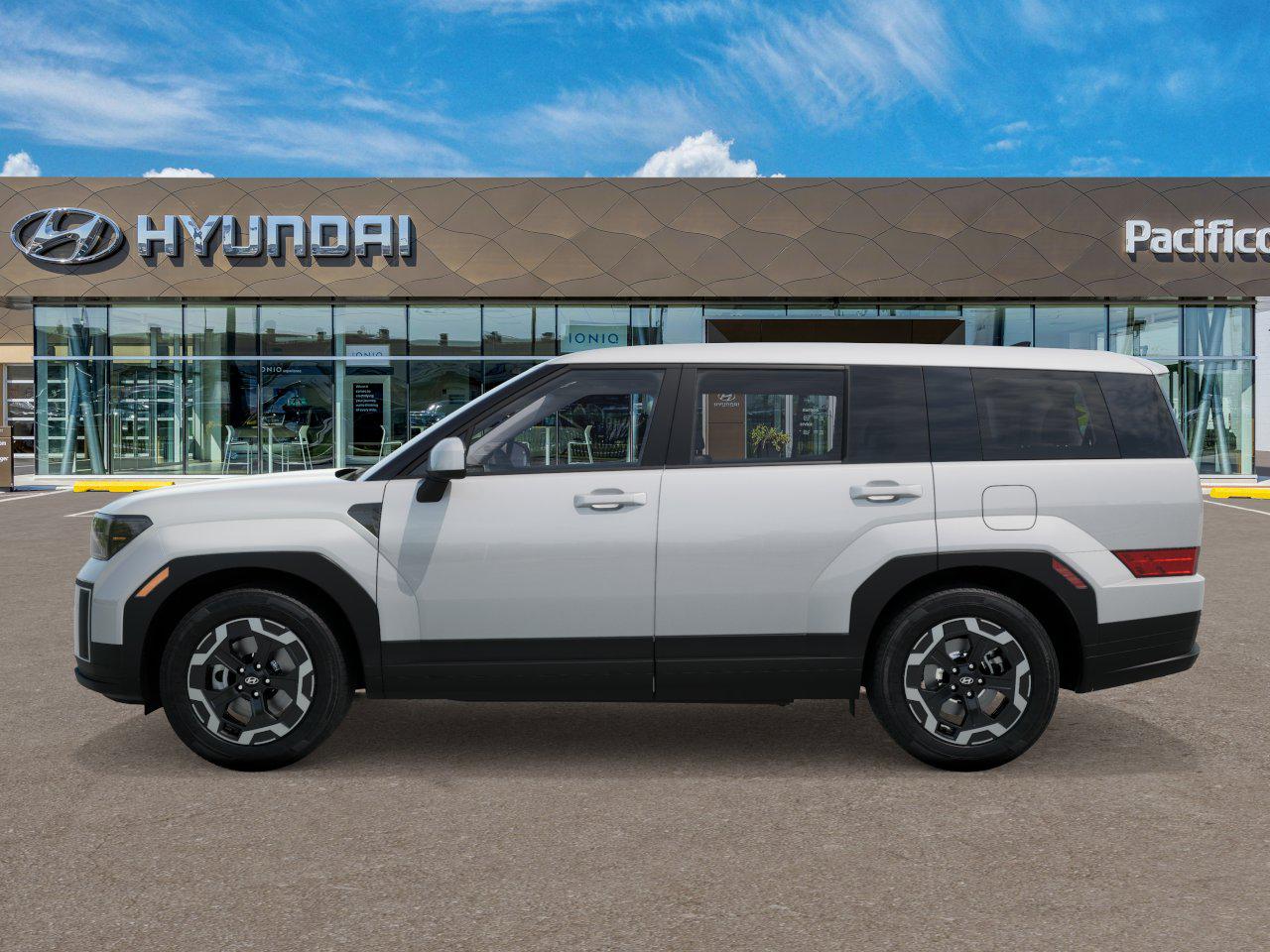2026 Hyundai Santa Fe SE photo 3