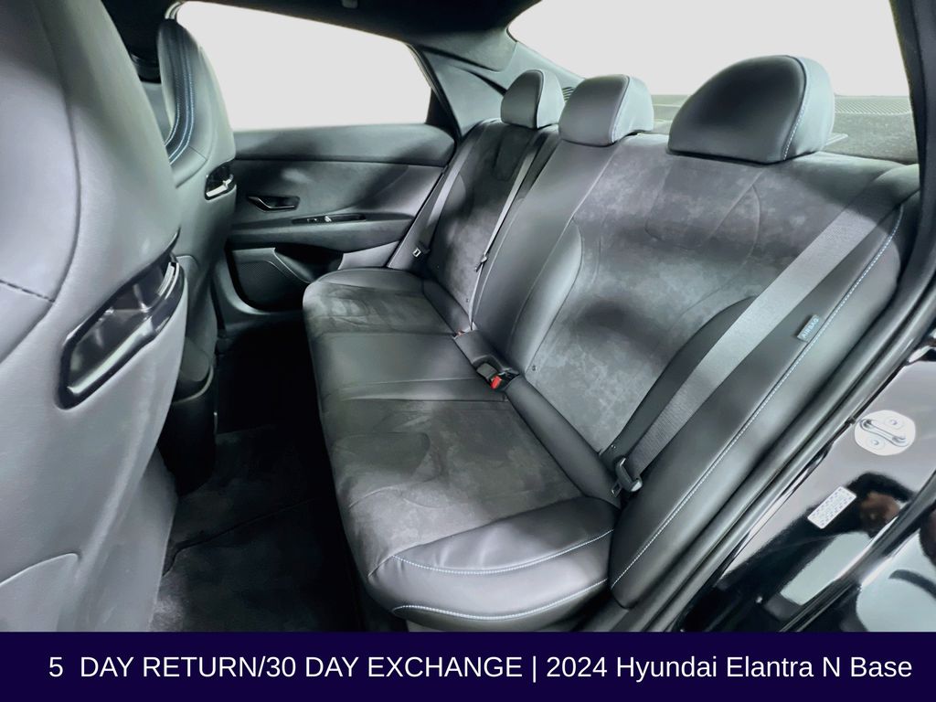 2024 Hyundai Elantra N - Photo 29