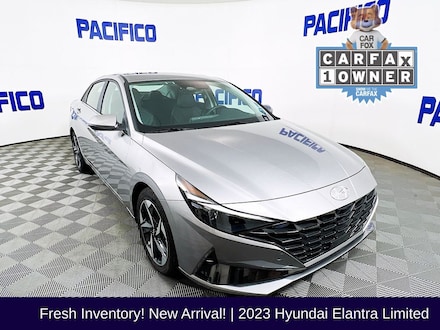 2023 Hyundai Elantra Limited Sedan