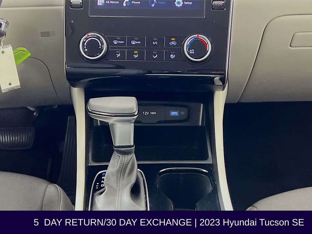 2023 Hyundai Tucson SE - Photo 21