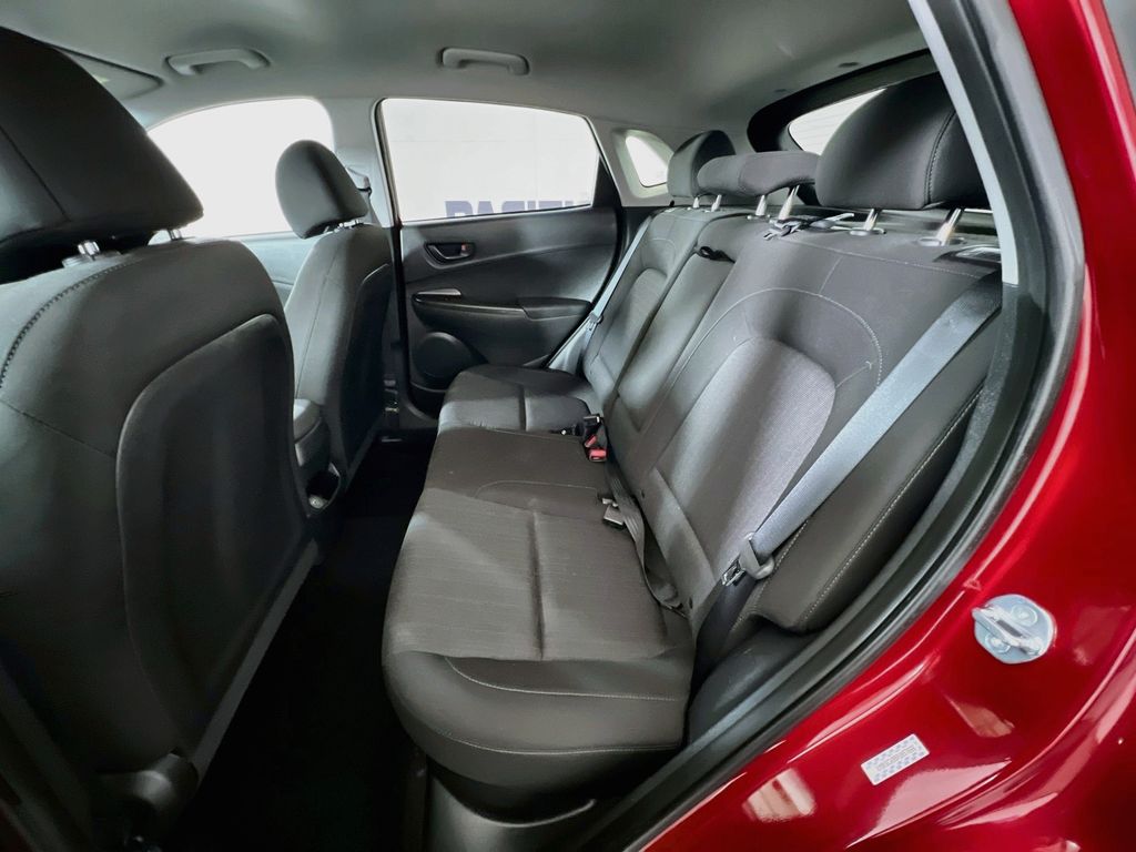2023 Hyundai Kona SEL - Photo 21