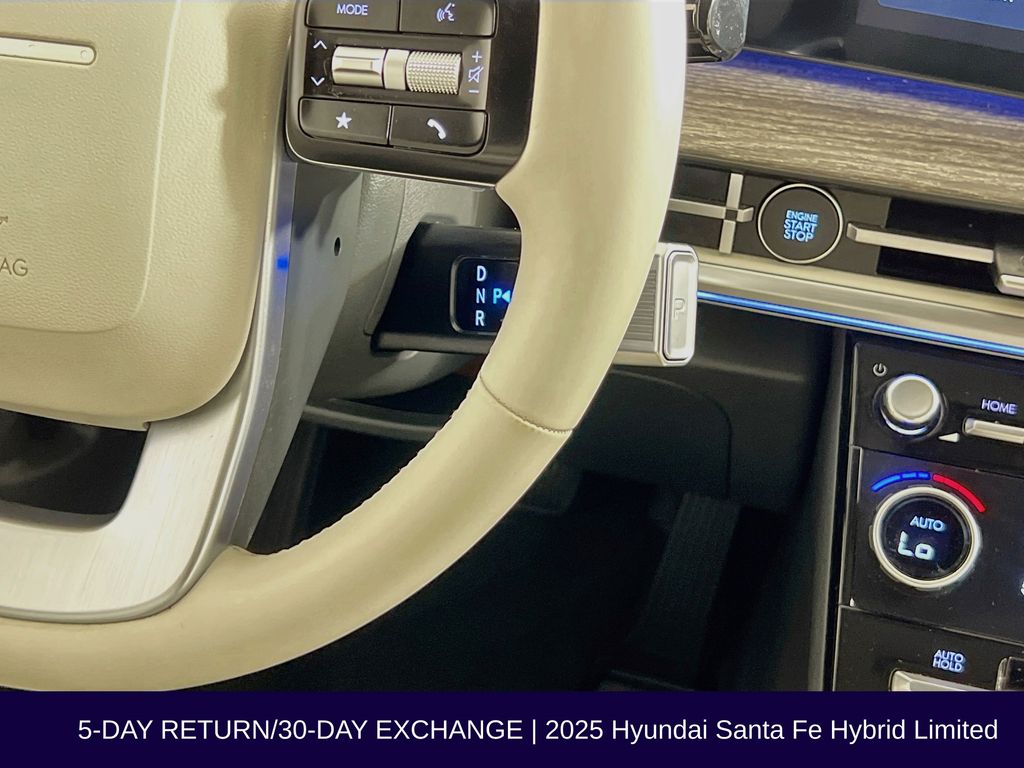 2025 Hyundai Santa Fe Limited - Photo 23